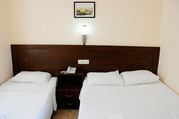 Las Palmeras Hotel Çamyuva Dış mekan fotoğraf