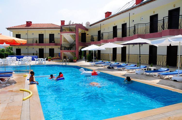 Las Palmeras Hotel Çamyuva Dış mekan fotoğraf