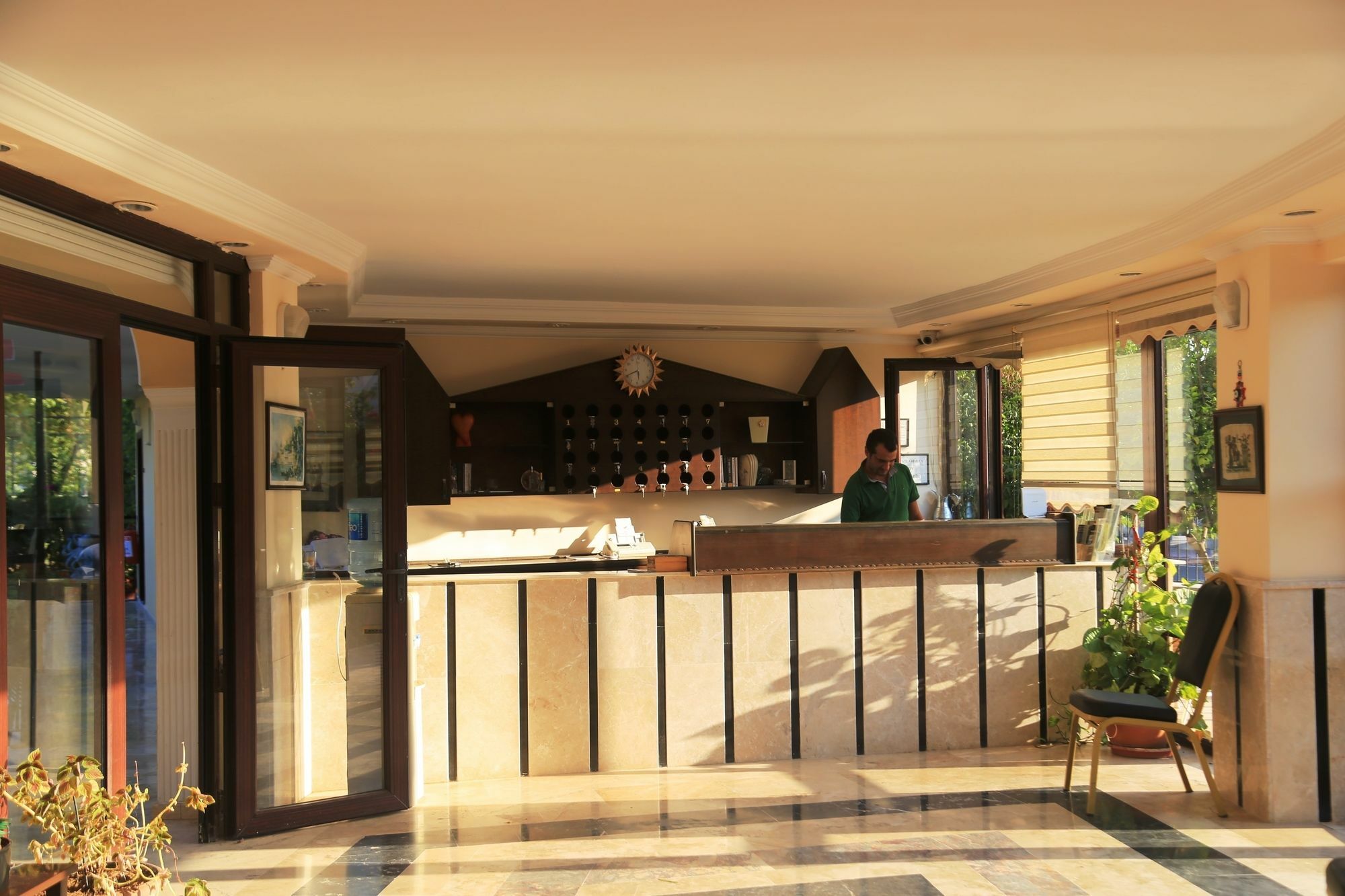 Las Palmeras Hotel Çamyuva Dış mekan fotoğraf