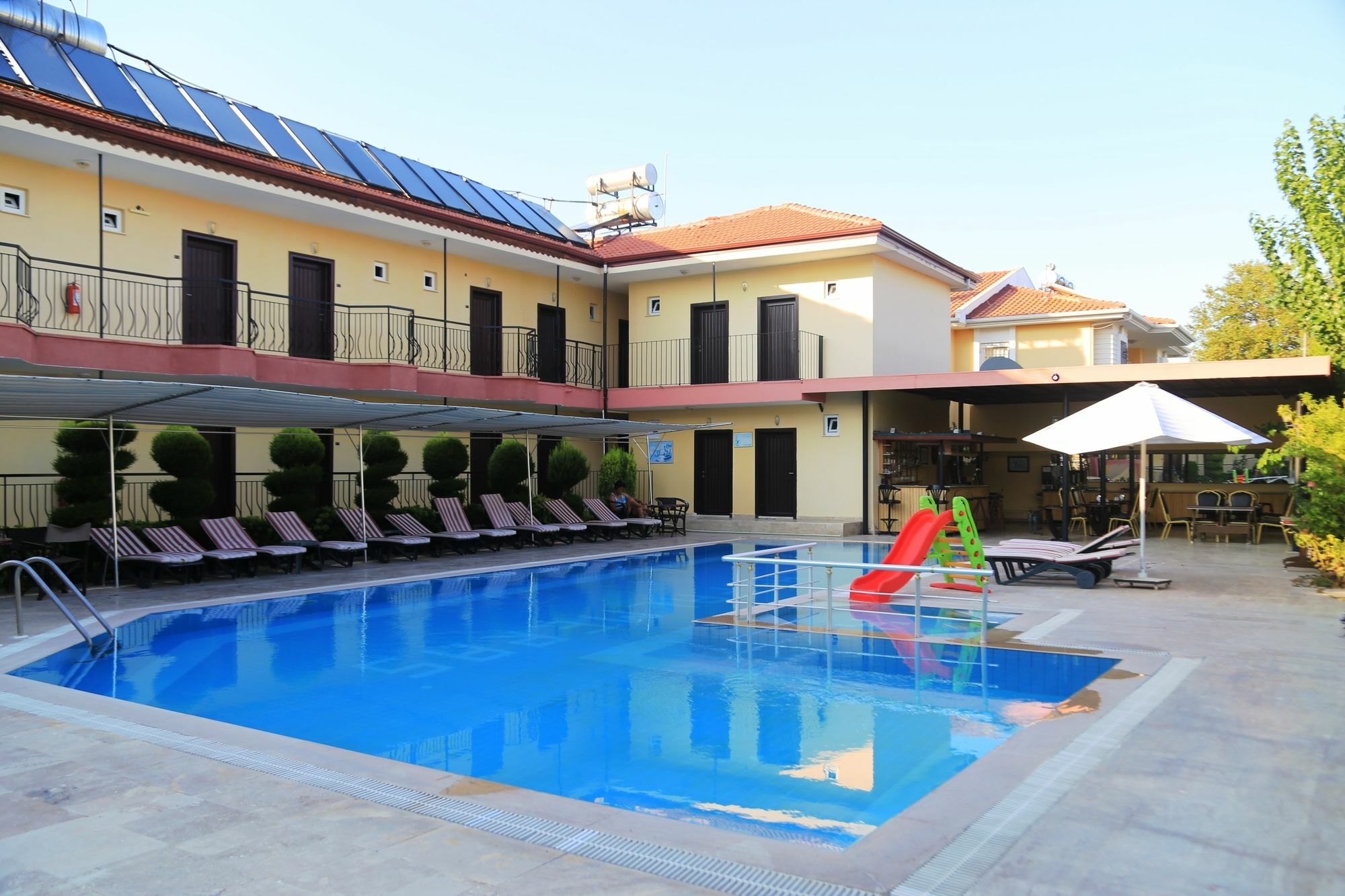 Las Palmeras Hotel Çamyuva Dış mekan fotoğraf